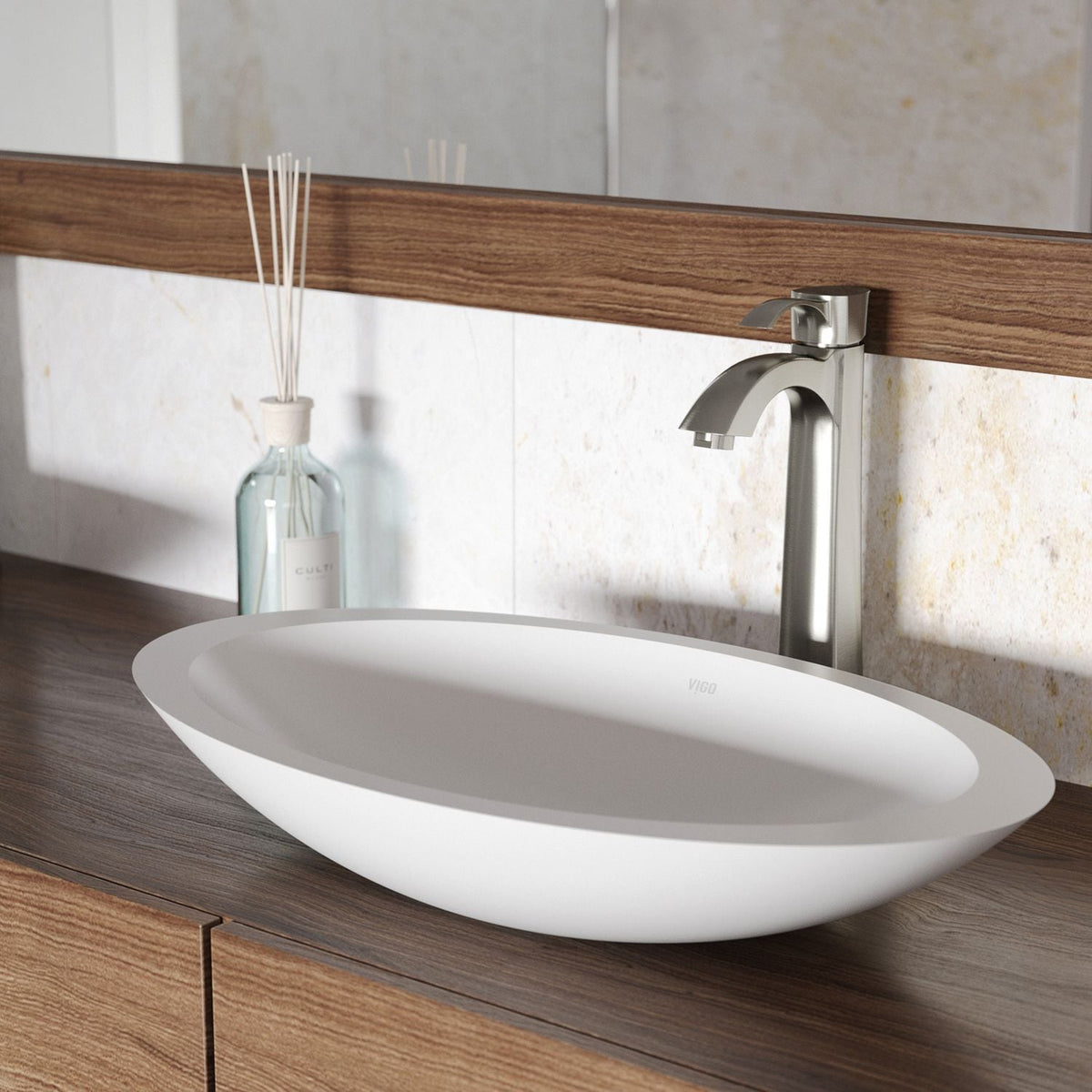 Bathroom Sinks, White - Item 0002039 E0
