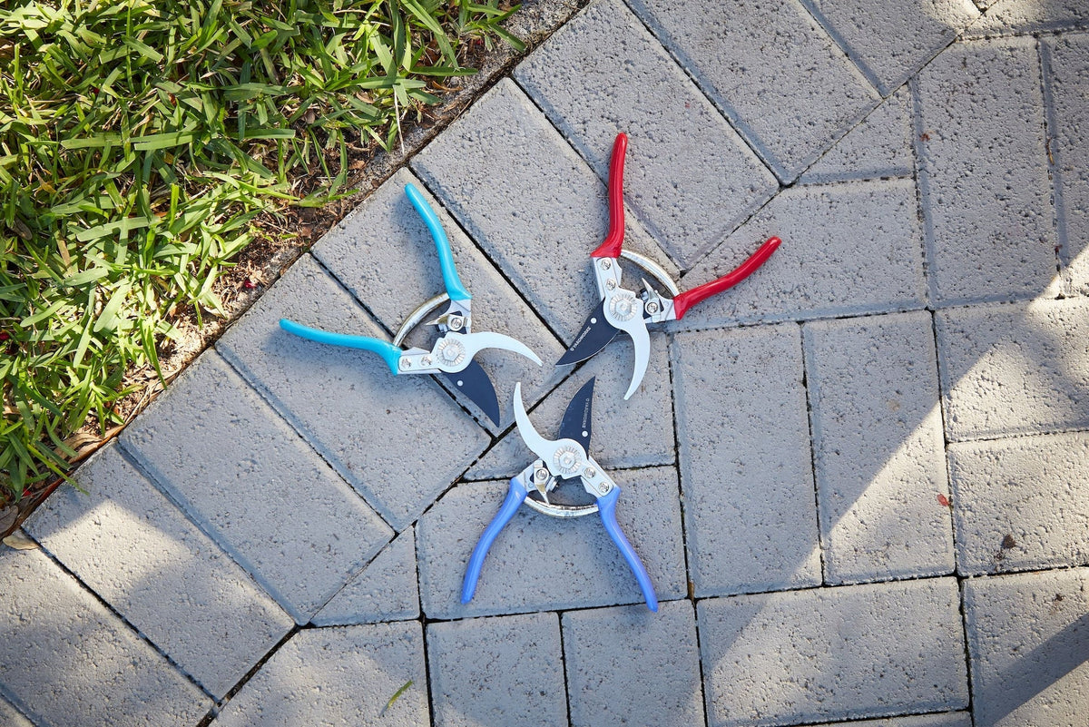 Gardening Tools - Item 0003583 D8