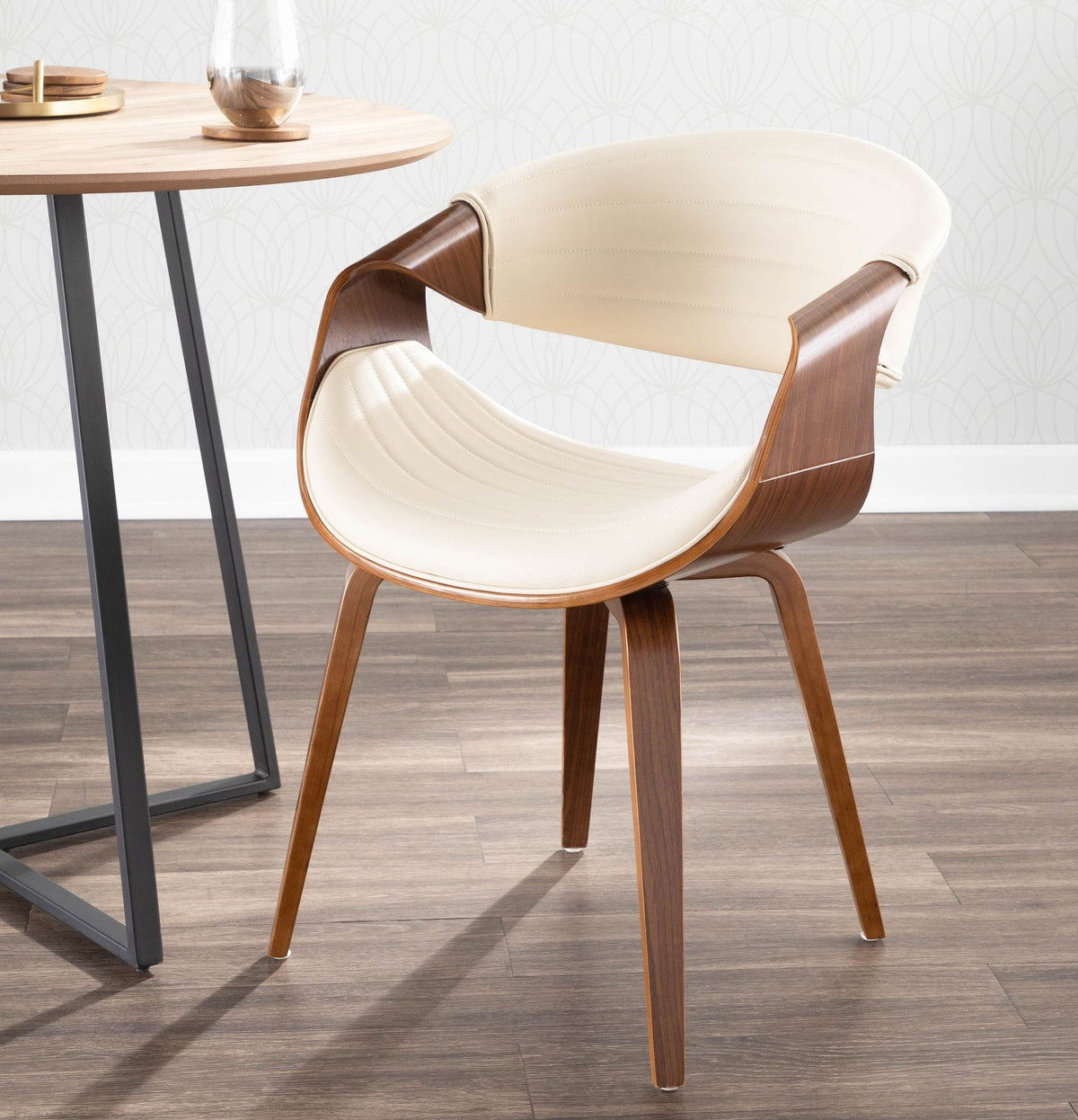 Kitchen & Dining Room Furniture, Leather - Item 0008471 R0