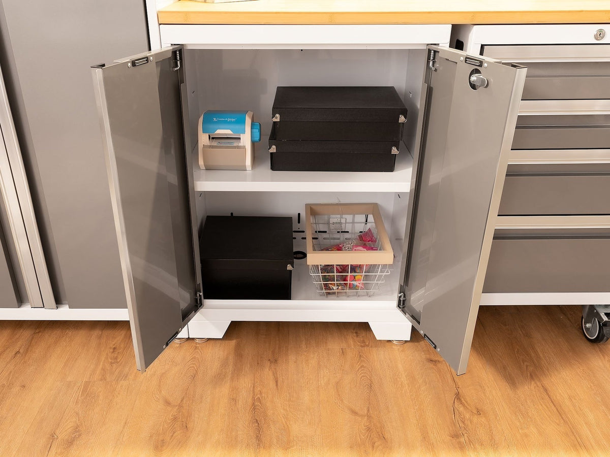 Tool Chests, White - Item 0004474 H8